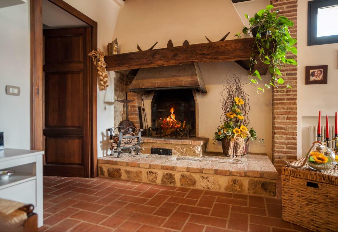 Casa Viale Dei Cipressi Villa Sovicille Bagian luar foto